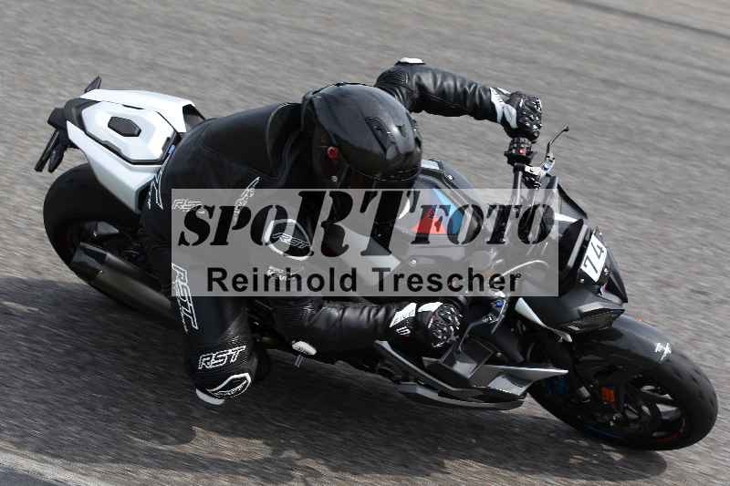 /41 06.08.2025 FREERIDE Training ADR/Gruppe M/74